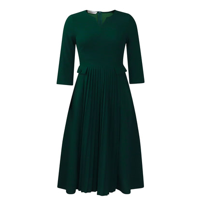 Women's Solid Color Plus Size Fashion Pleated Dress