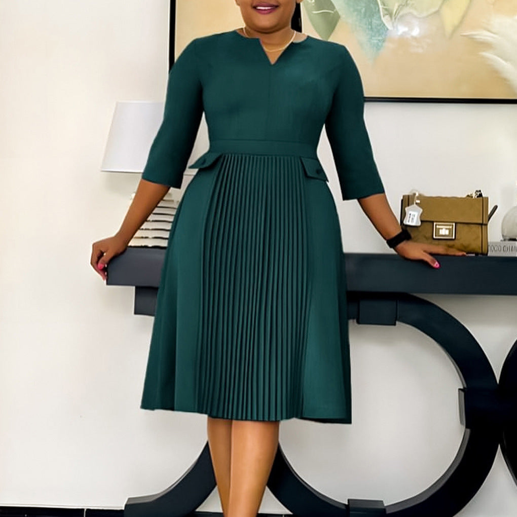 Women's Solid Color Plus Size Fashion Pleated Dress